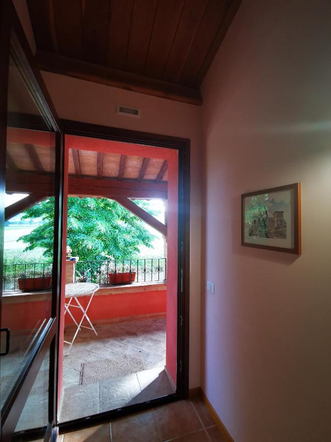 La Casa Dei Tigli Bed & Breakfast Cannara Bagian luar foto