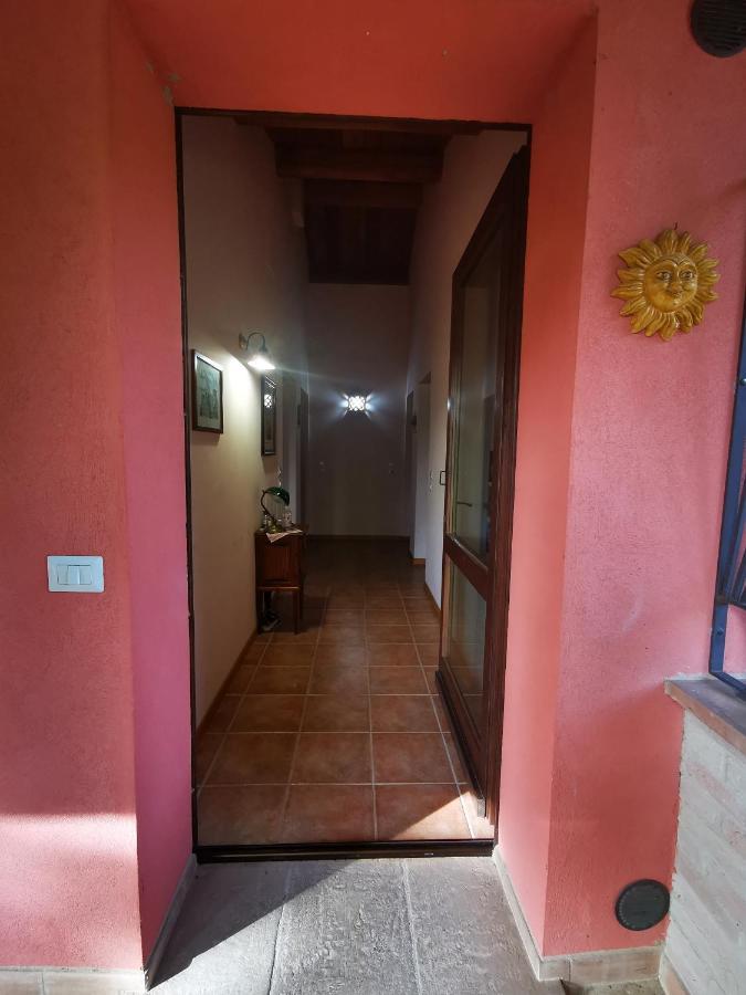 La Casa Dei Tigli Bed & Breakfast Cannara Bagian luar foto