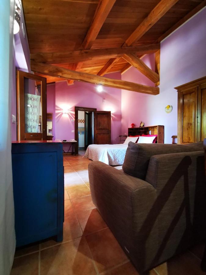 La Casa Dei Tigli Bed & Breakfast Cannara Bagian luar foto