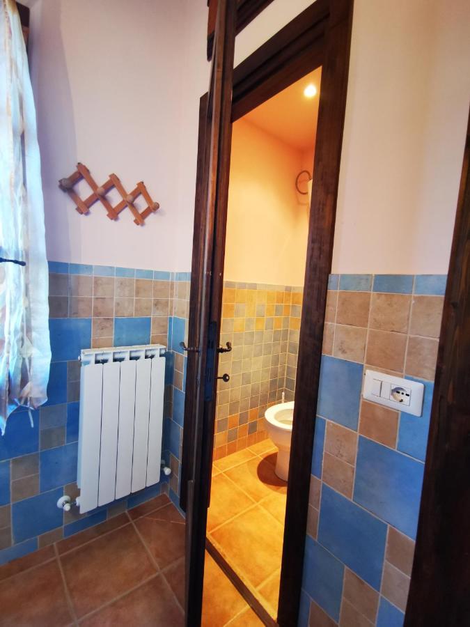La Casa Dei Tigli Bed & Breakfast Cannara Bagian luar foto