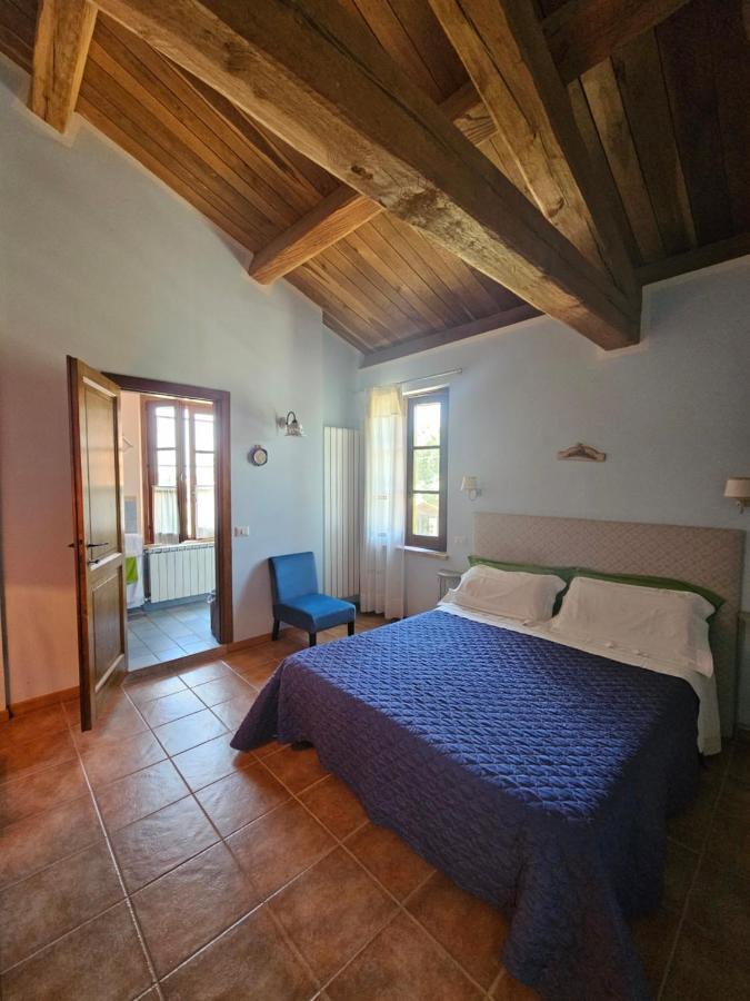 La Casa Dei Tigli Bed & Breakfast Cannara Bagian luar foto